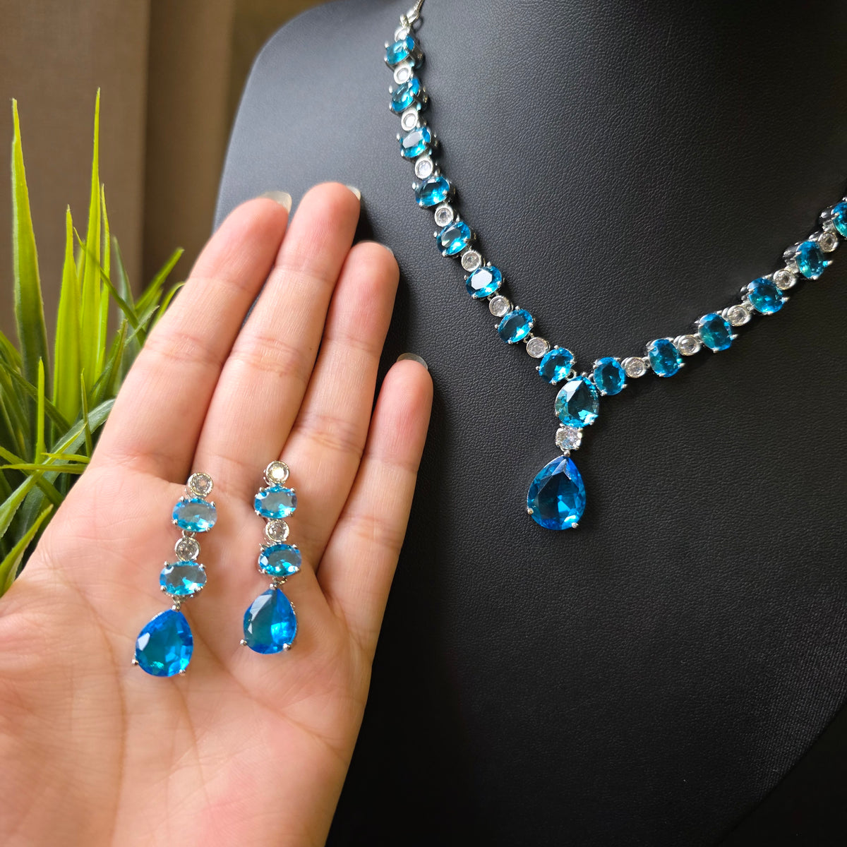 Aqua Blue Topaz Necklace Set