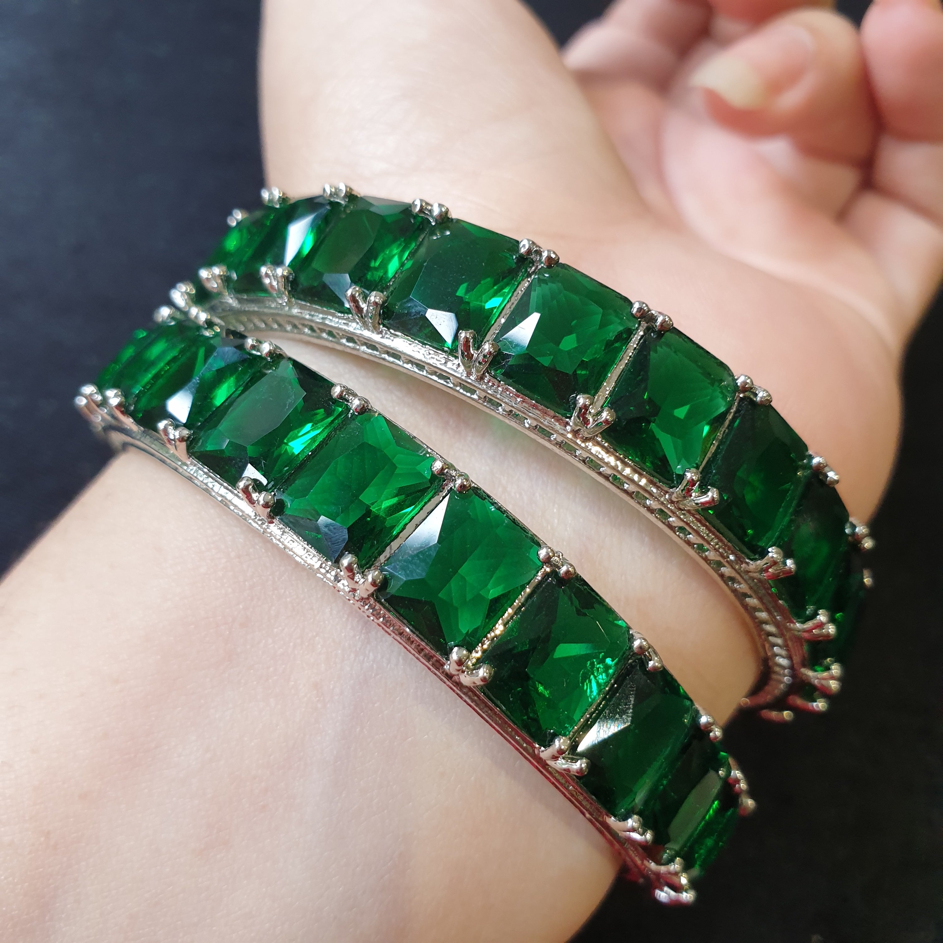 Emerald Green Bangles (Size: 2.4)