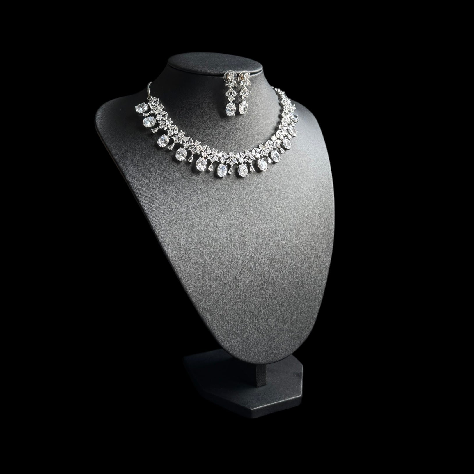 White Cubic Zirconia Necklace Set