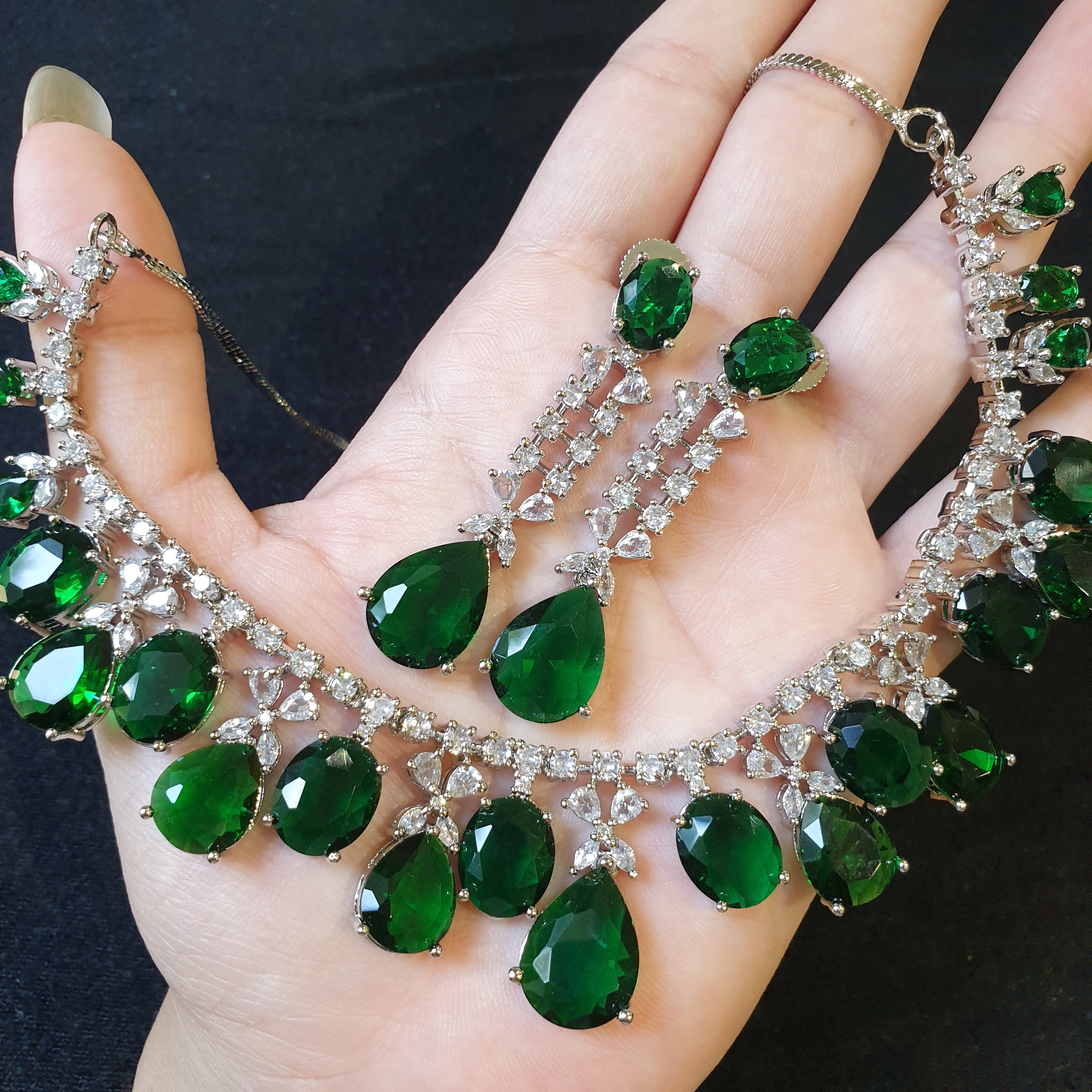 Emerald Green Necklace Set
