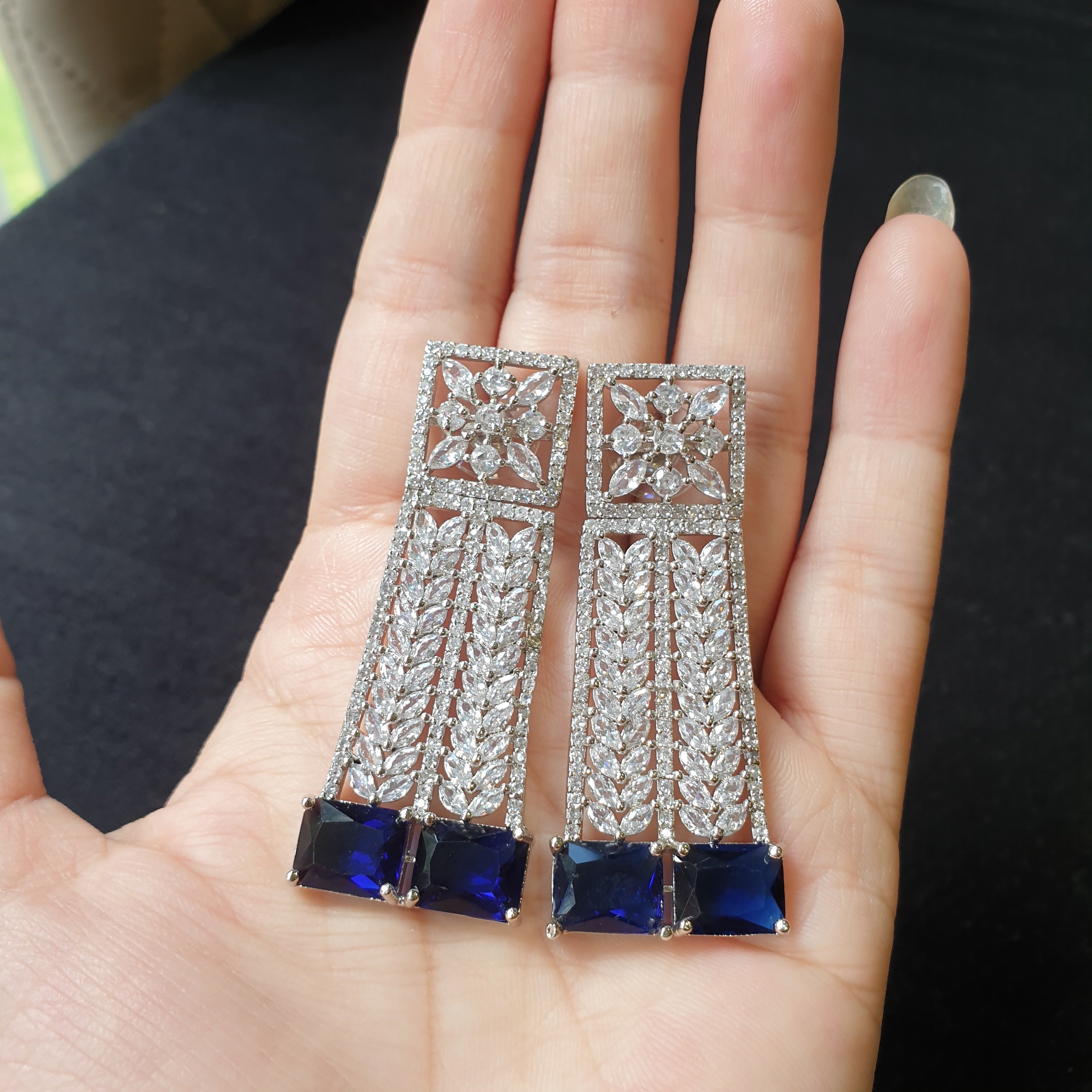 Stunning Blue Sapphire Choker Set