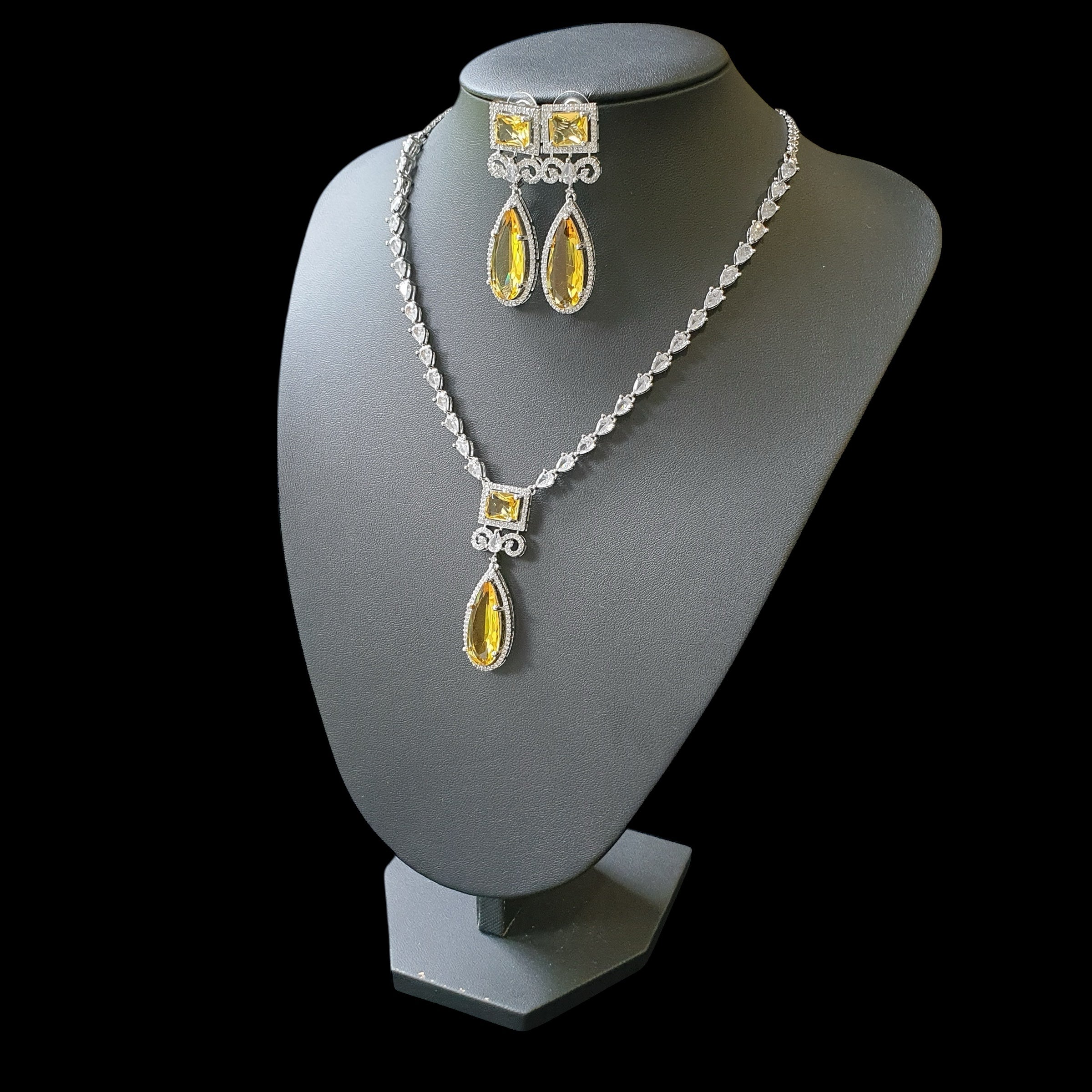 Yellow Citrine Necklace Set